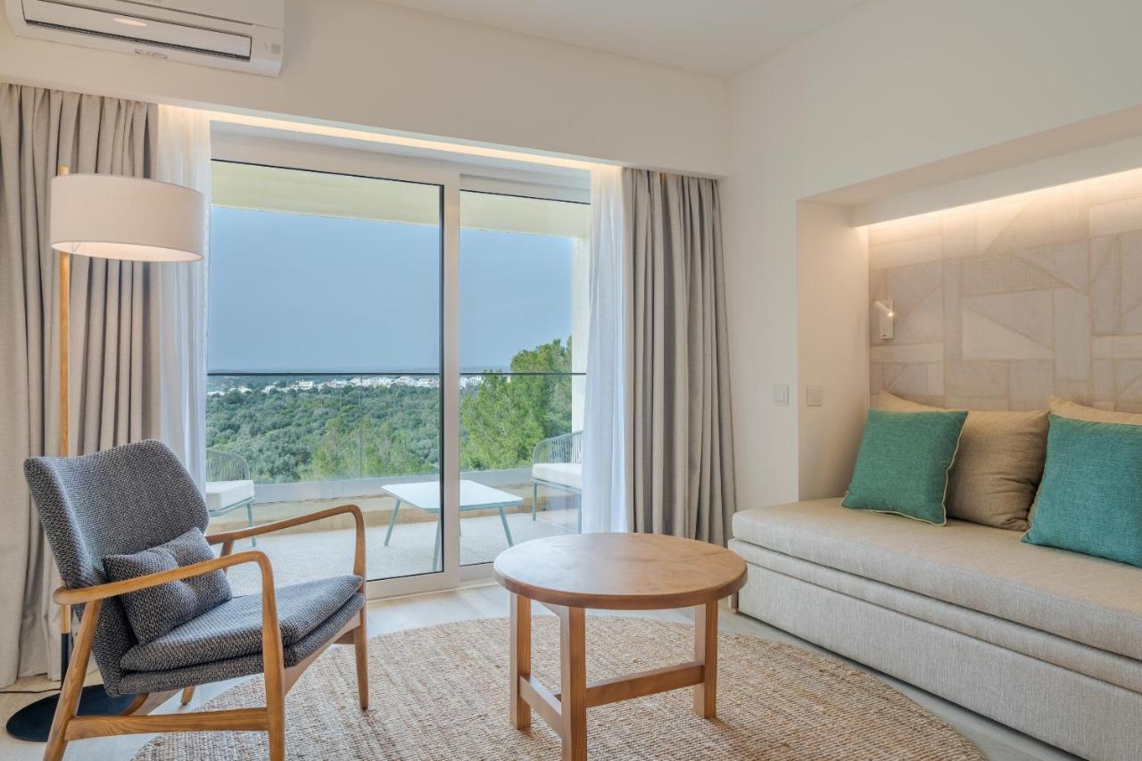 Pestana Blue Alvor Beach Экстерьер фото A room at the hotel