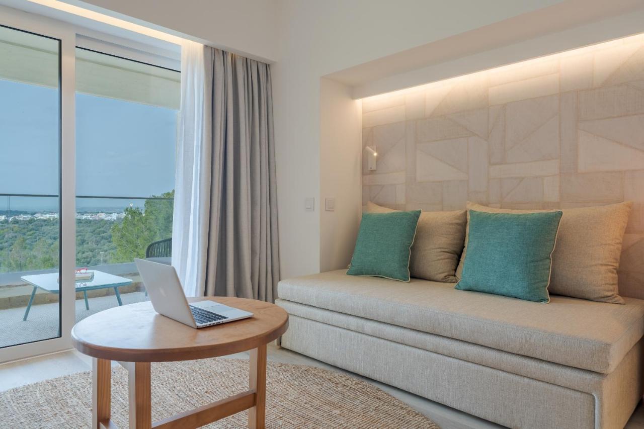 Pestana Blue Alvor Beach Экстерьер фото A room at the hotel