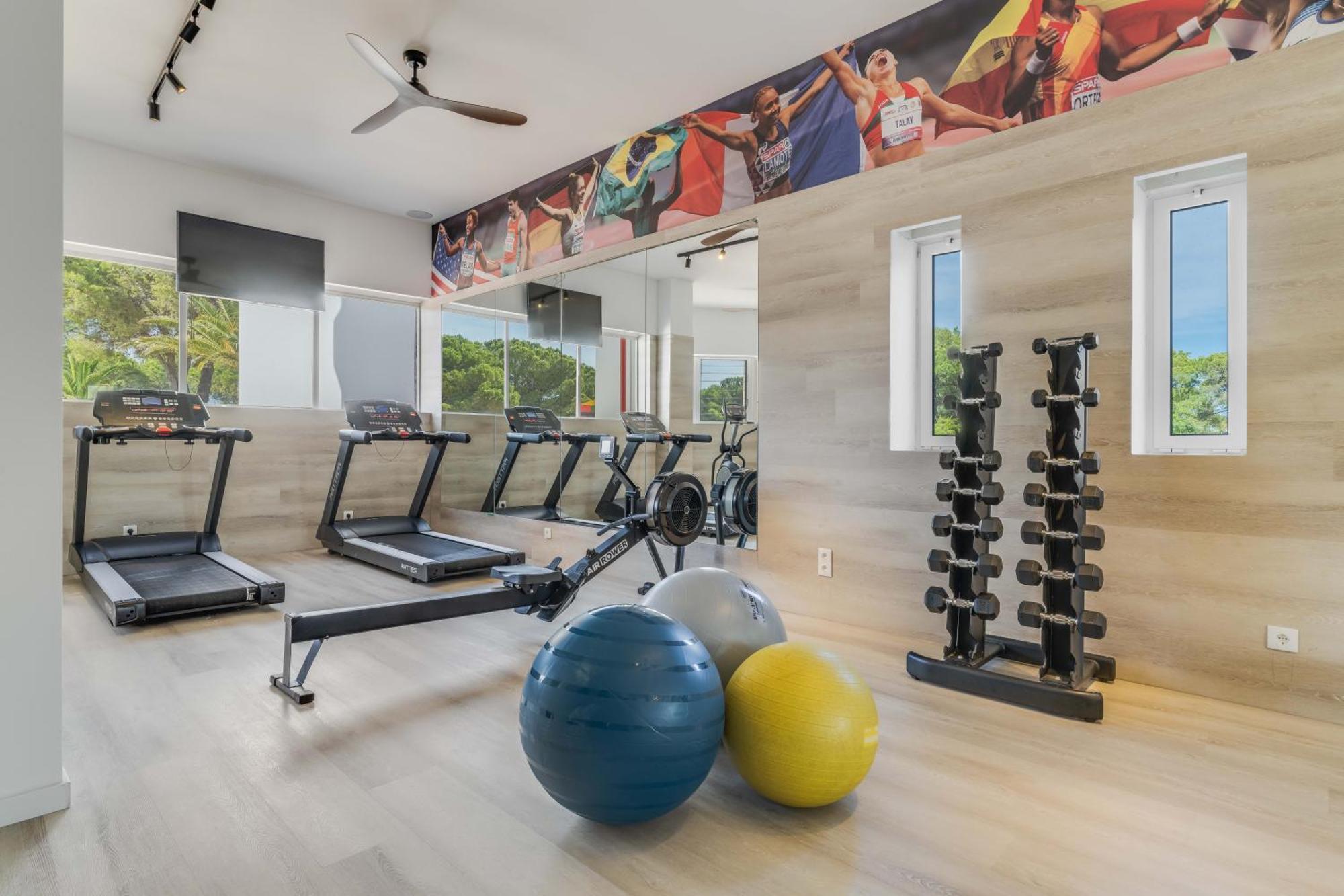 Pestana Blue Alvor Beach Экстерьер фото The gym at the hotel